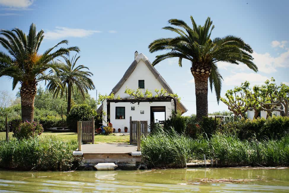 From Valencia: Albufera Natural Park with Sunset Boat Tour - Getting From Valencia to Albufera: pickup points and coach timing