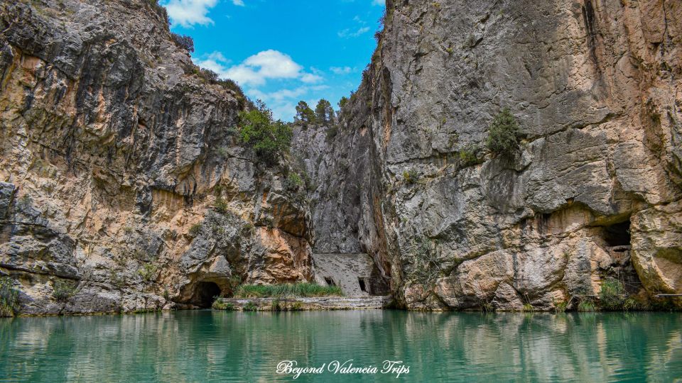 From Valencia: Chulilla, Turia Canyon, Hanging bridges... - Price and value: what $90 covers (and what it doesn’t)
