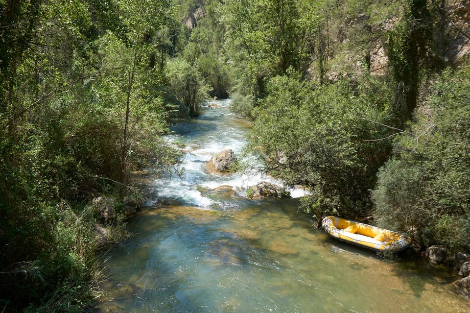 From Valencia: Montanejos Tour with Guided Hike - Optional 3-hour guided hike: panoramic views and the pace reality check