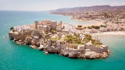 From Valencia: Peniscola Day tour, Game of Thrones - Getting There From Valencia: Meeting Points and the Van Ride
