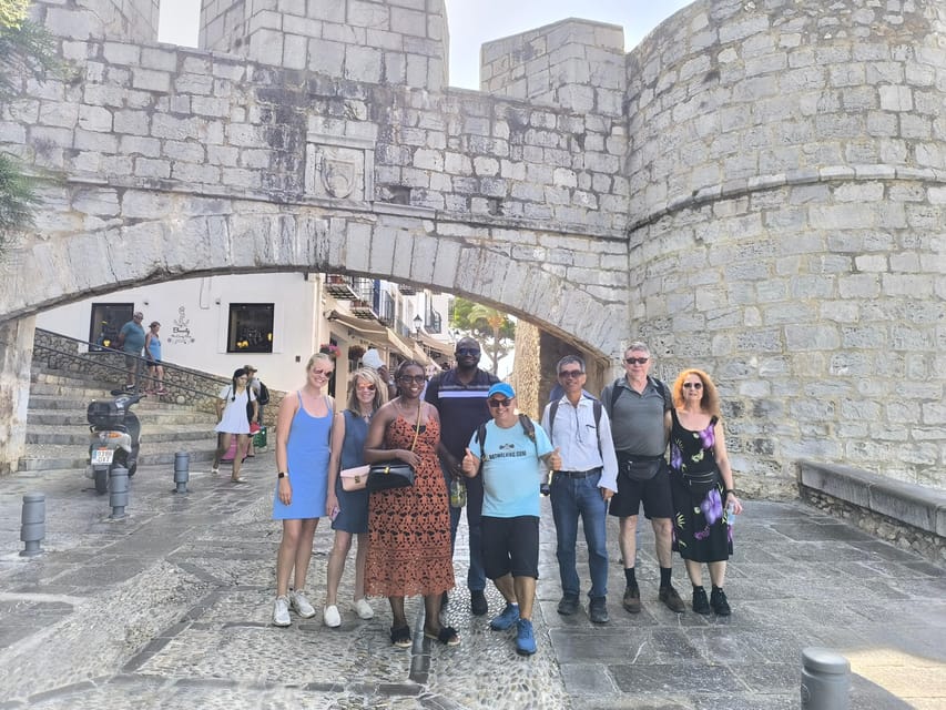 From Valencia: Peniscola Day tour, Game of Thrones - Free Time in Peñíscola: Town Wandering, Castle Garden, and Beach Season