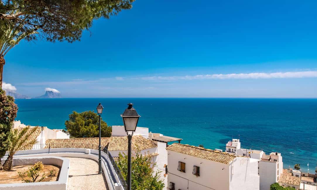 From Valencia: Trip to Guadalest, Altea, and entry to the Algar Waterfalls - Guadalest Castle and the San José Fortress Views