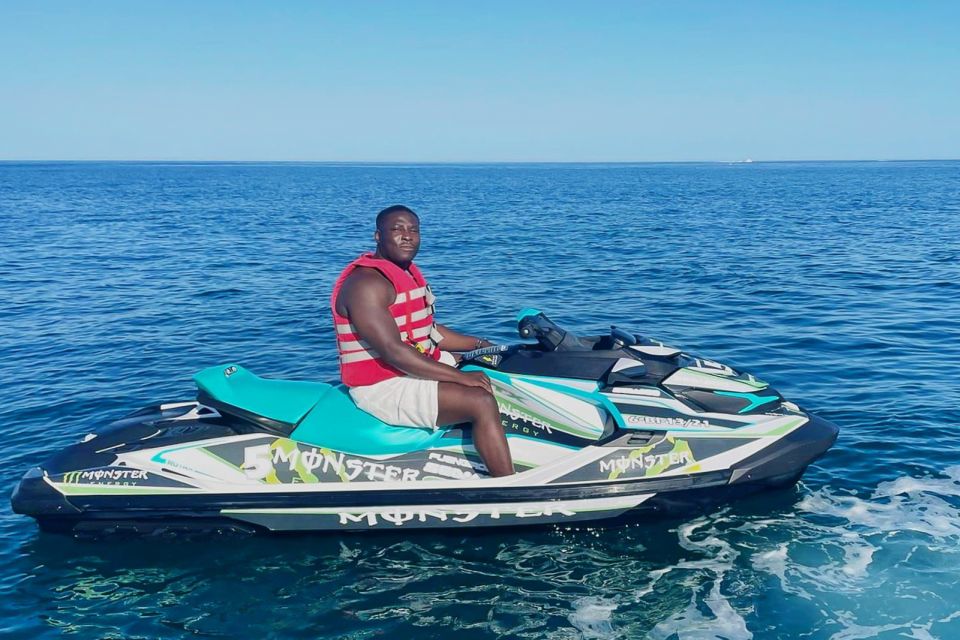 Fuengirola: Jet Ski Rental - Photos, photo stops, and one practical caution
