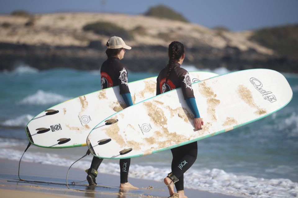 Fuerteventura : Corralejo Surf Lesson - Surfing in Corralejo: Why this place works for beginners