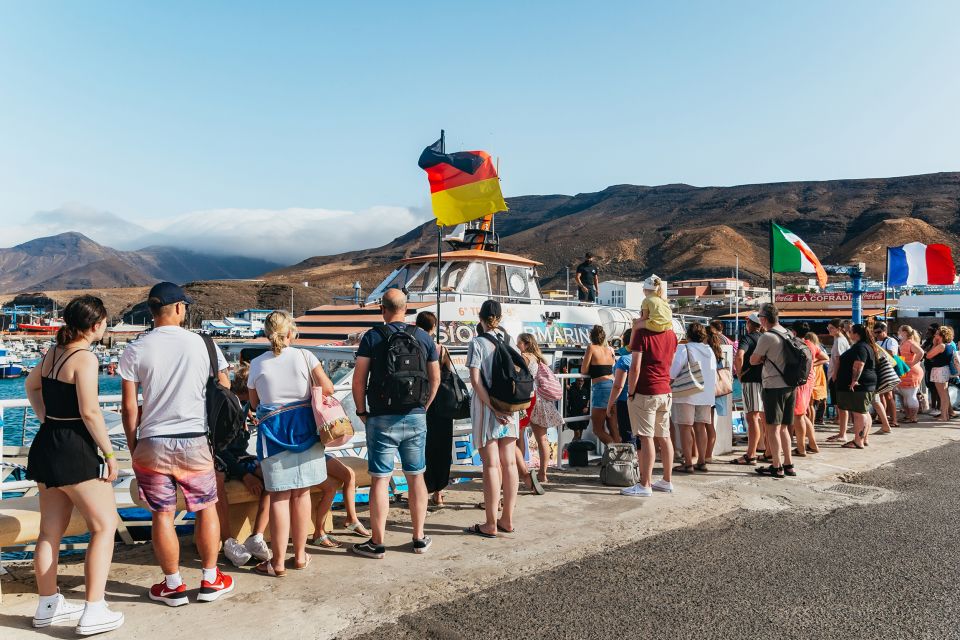 Fuerteventura: Glass Bottom Boat Cruise with Lunch & Drinks - Glass-Bottom Viewing: How to Get Better Results With Less Effort
