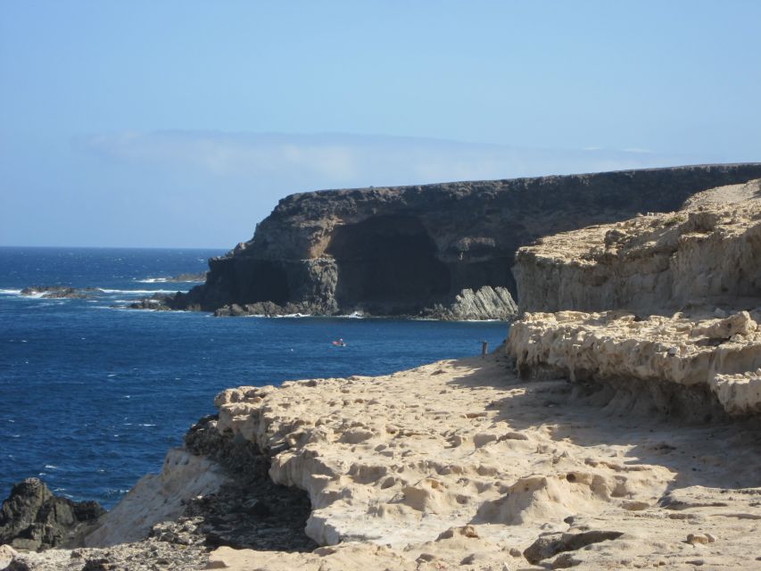 Fuerteventura: Island Tour by Minibus - Mount Tindaya and the Story of King Guize