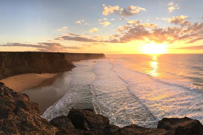 Fuerteventura North Exclusive Tour - El Cotillo Fishing Village and Playa de la Concha at Los Lagos