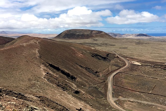 Fuerteventura North Exclusive Tour - Faro del Toston, Castillo de Toston, and the Piedra Playa Photo Stops