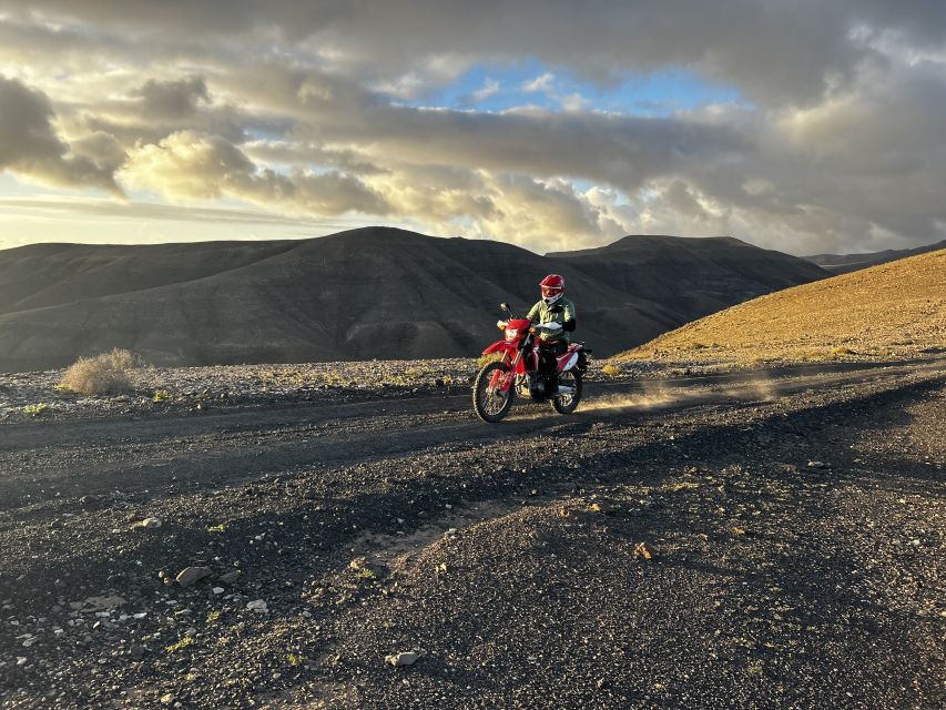 Fuerteventura south: enduro trips on motocycle/lic. B,A1&2,A - The Most Valuable Part: Michal’s Coaching (Not Just a Guided Ride)