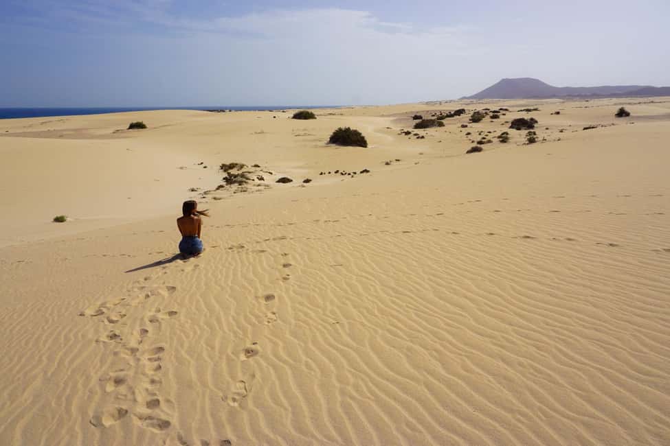 Fuerteventura: Top 5 Instagram Spots Full-Day Tour & Tapas - Calderon Hondo and Volcano Bayuyo: crater views with a real hike
