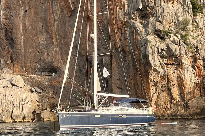 Full Day, Half Day, or Sunset Sailing Cruise with Tapas & Drinks - Hoisting sails, then cooling off: what you do onboard
