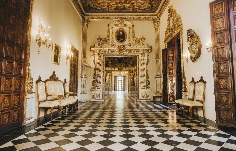 Gandia: Ducal Palace Entry Ticket with Audio Guide - Hall of Eagles, Hall of Crowns, and the Holy Chapel