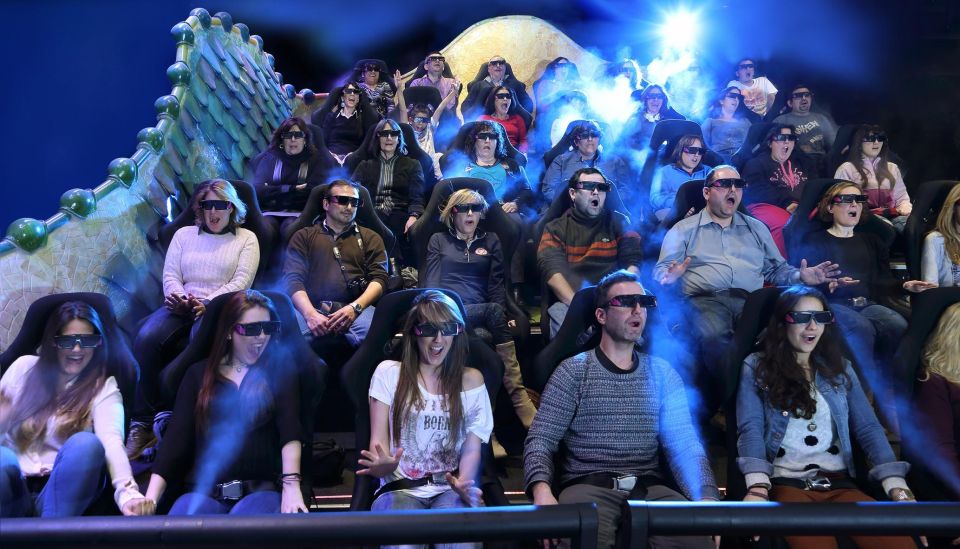 Gaudí Experiència Barcelona Admission Ticket - Inside the 4D theater: what the experience is really like