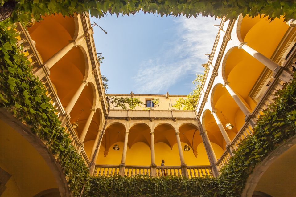 Gaudi's Barcelona 2-Hour Segway Tour with a Live Guide - Who should book a Gaudí Segway tour, and who should skip it