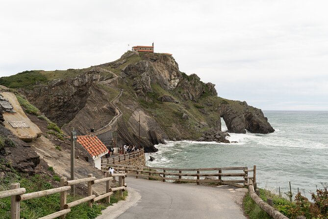 Gaztelugatxe, Mundaka and Gernika Tour from Bilbao - Gernika-Lumo: Picasso’s Guernica and the Town’s Hard Lessons