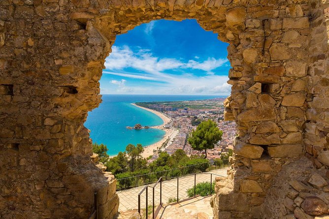 Girona and Costa Brava Private Tour with Pick-up from Barcelona - Key points that make this tour work