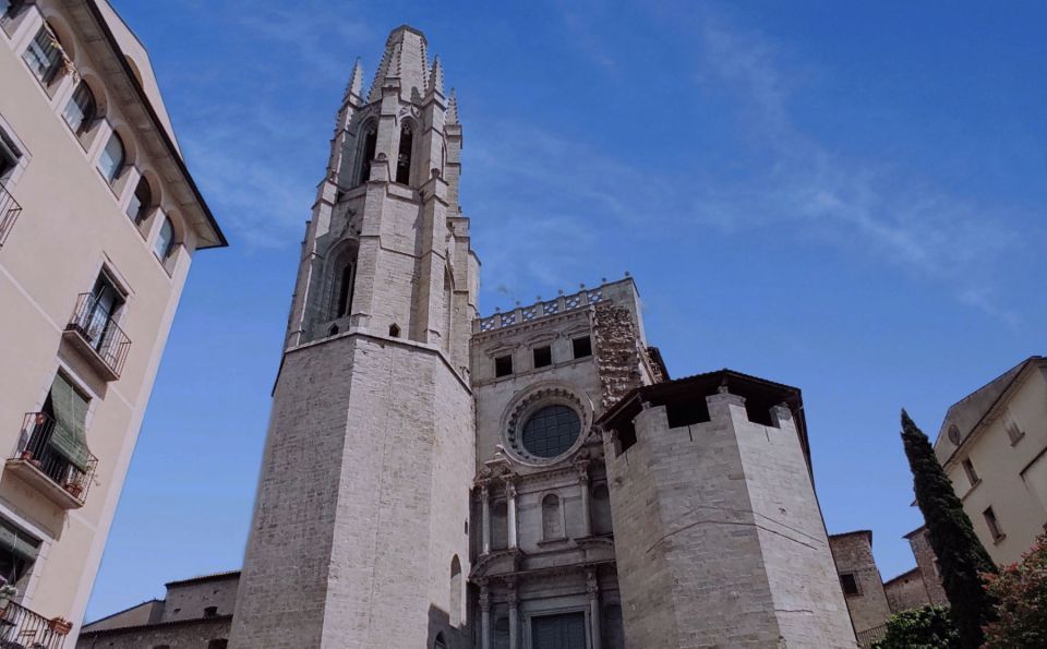 Girona: Cathedral of Girona + Art Museum + St. Felix Church - Key points to know before you go