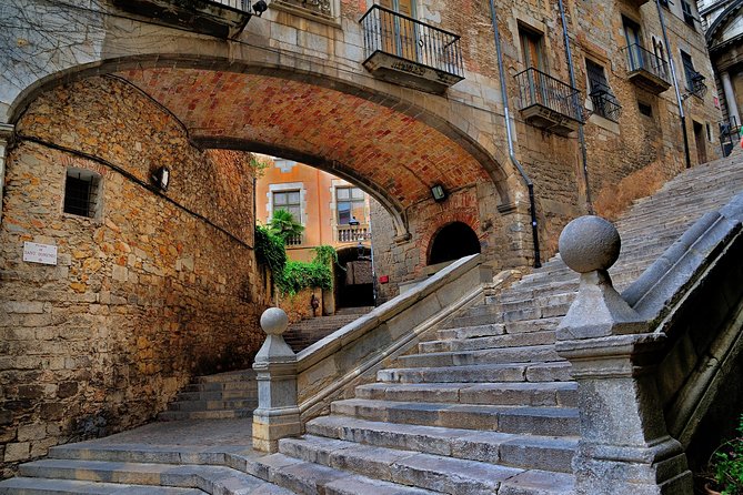 Girona & Costa Brava Private Tour and Hotel Pickup from Barcelona - The Girona walk: medieval streets, walls, and Jewish Quarter context