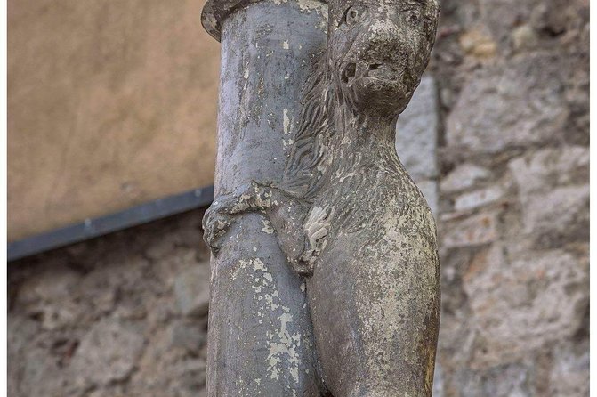Girona Guided Tour with Cathedral, Arab Baths & St Feliu Basilica - Sant Feliu Basilica inside: your second indoor reset