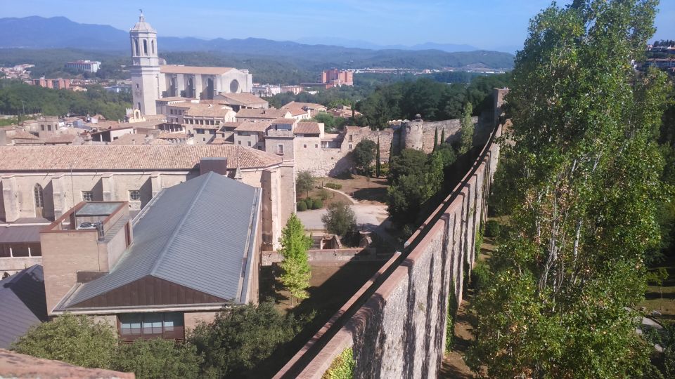 Girona: Jewish Heritage Guided City Tour and Museum Visit - Three synagogue locations and the Nahmanides thread