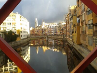 Girona: Jewish Heritage Guided City Tour and Museum Visit - Walking El Call: medieval lanes, Roman traces, and a sense of scale