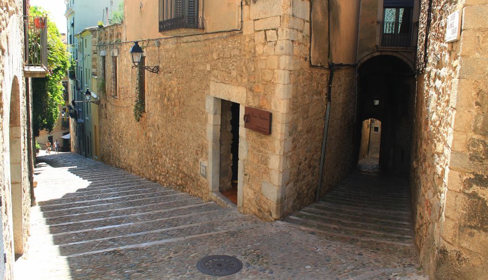 Girona: Jewish Heritage Guided City Tour and Museum Visit - 1492 and the end of 600 years: what the tour is really about