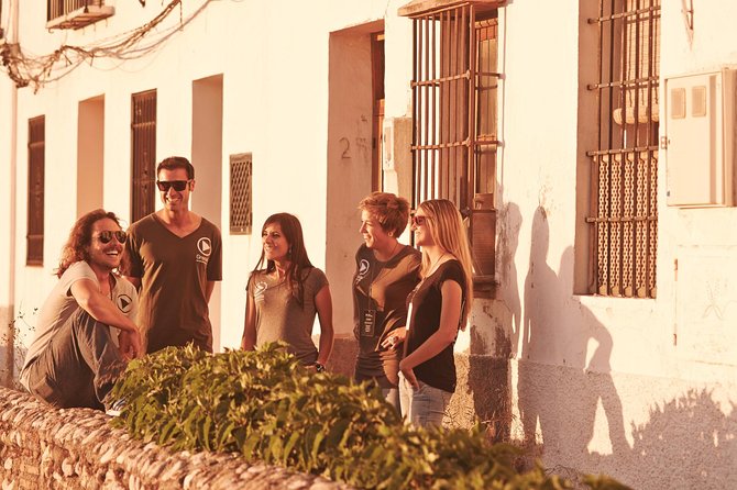 Golden Hour in Granada: Sunset Walking Tour with Play Granada - Mirador de Los Carvajales: quick panoramic reset
