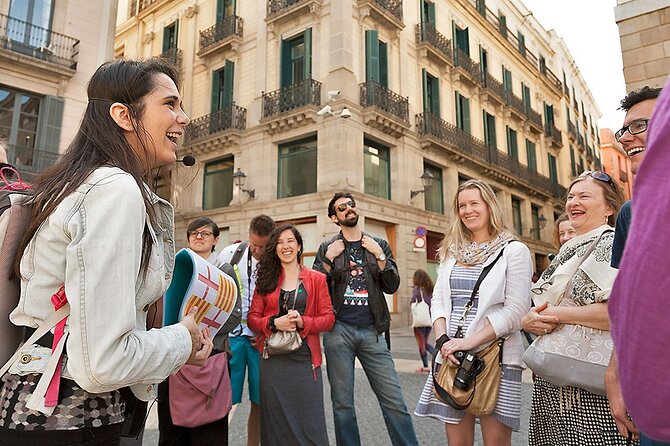 Gothic Quarter Donation-Based Walking Tour in English - Your Walk Through 9 Iconic Squares and Churches