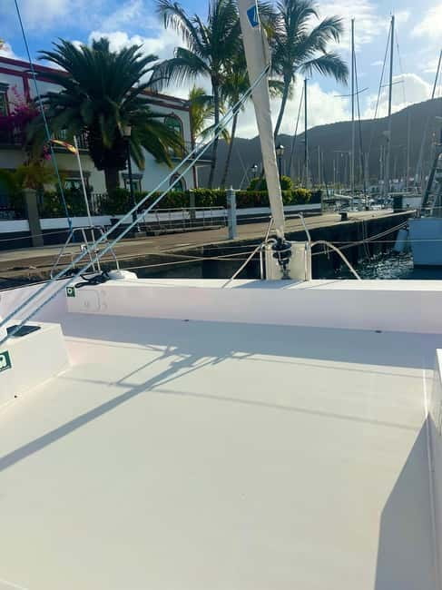 Gran Canaria: Catamaran Tour with Lunch on Pristine Beaches - Stop 2 + lunch: isolated beach time that breaks up the day