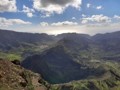 Gran Canaria: Full-Day Guided Hiking With Snacks - How the guide chooses the route by weather, season, and plants