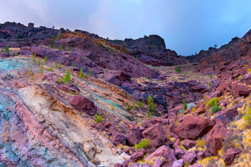 Gran Canaria: Full-Day Island Sightseeing Coach Tour - Los Azulejos de Veneguera: Rainbow Rocks Photo Stop