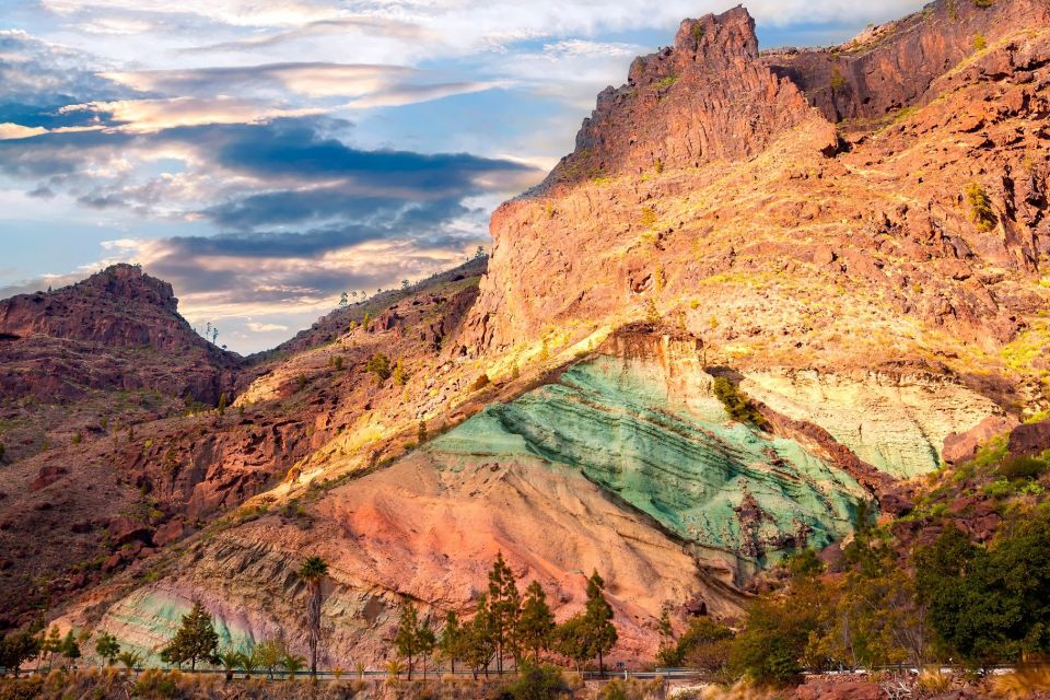 Gran Canaria: Full-Day Island Sightseeing Coach Tour - Las Palmas and Canteras Beach: Where the Day Ends on a Real Stroll