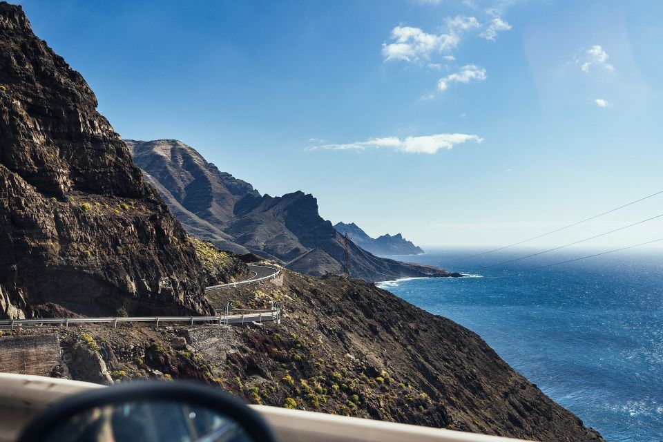 Gran Canaria: Grand Island Tour by Bus with Transfers - Agaete for lunch optional: coastal town charm at a human pace