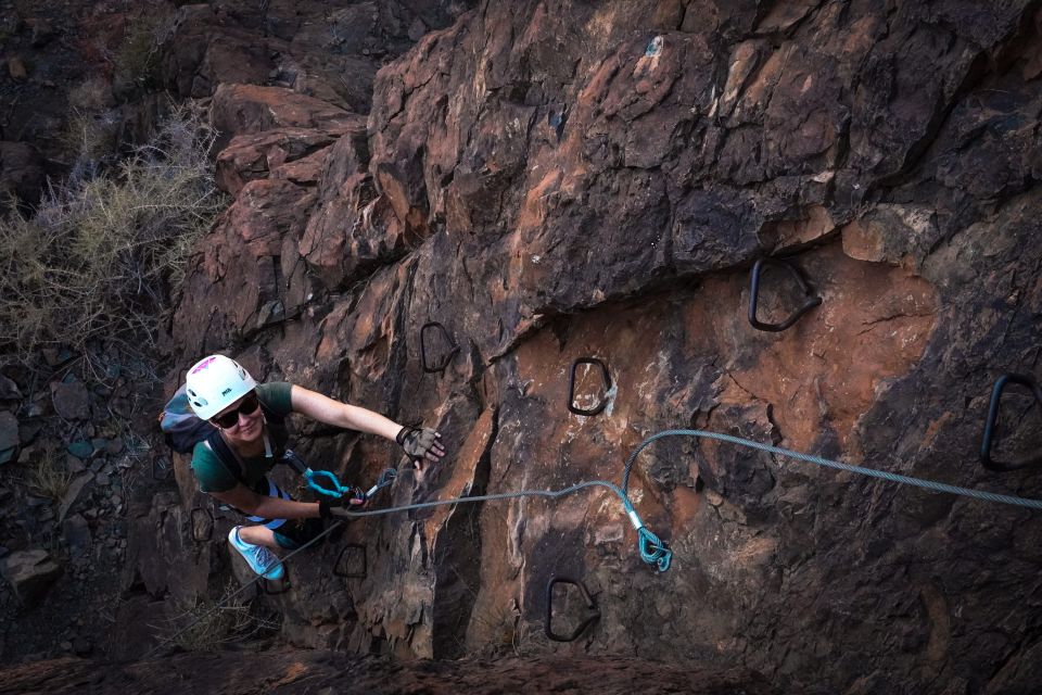 Gran Canaria: Guided Via Ferrata Excursion - The viewpoint stop: photos, a real safety briefing, and a breather