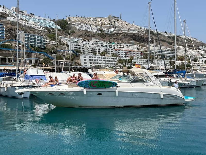 Gran Canaria: Shared yacht trip with drinks, lunch, and snorkeling - Paddle Surfing On a Real Sea Stop