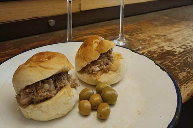 Granada 3-hour Tapas Tour - Bar stops, timing, and what can change on busy nights