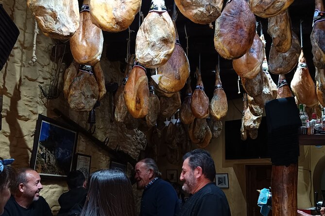 Granada 3-hour Tapas Tour - Language and logistics that make the night easier