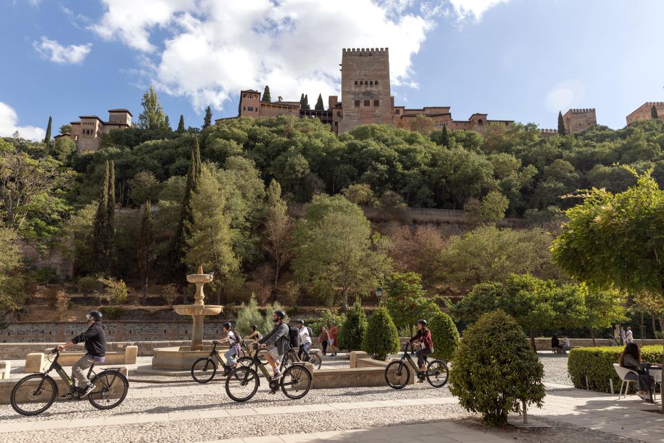 Granada: Albaicin and Sacromonte E-Bike Tour - Why Albaicín and Sacromonte make a smart Granada pick