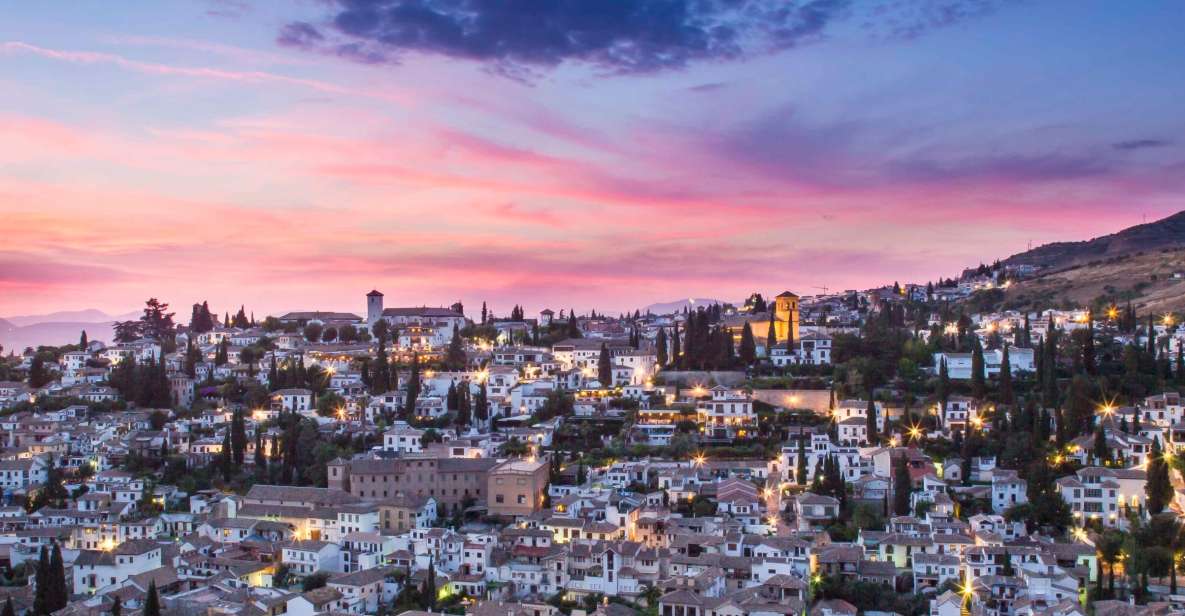 Granada: Albaicin and Sacromonte Evening Walking Tour - Quick hits before you lace up