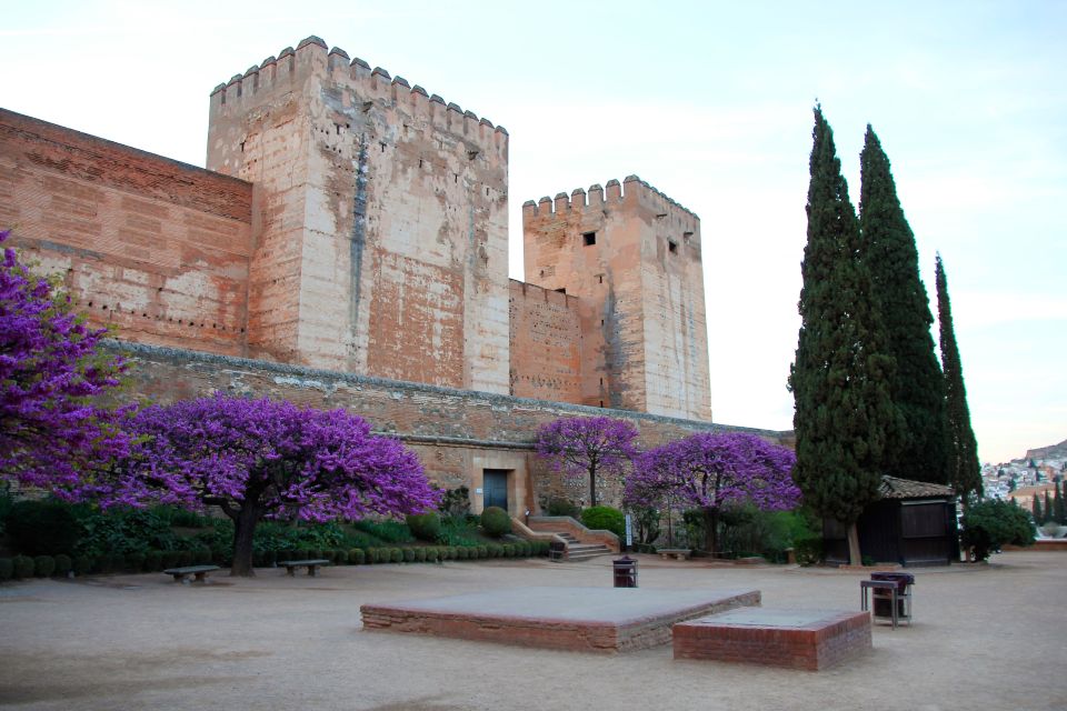 Granada: Alhambra and Charles V Palace Tour - Gate of Justice at Puerta de la Justicia: The Best Way to Get Your Bearings