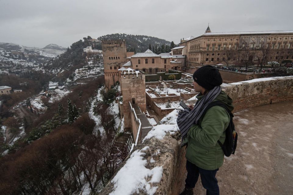 Granada Alhambra and Generalife Gardens Experience Tour - Practical tips so your Alhambra visit goes smoothly