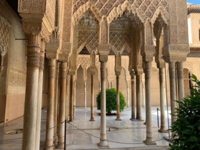 Granada: Alhambra Complex Guided Tour with Ticket - Nasrid Palaces: The Part That Makes the Alhambra Click