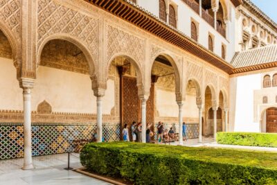 Granada: Alhambra & Nasrid Palaces Tour with Tickets - Price and value: what you get for about $64