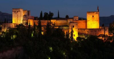 Granada: Alhambra Night Visit Entry Ticket - Your 1.5 hours: pacing, crowd bursts, and how to not lose time