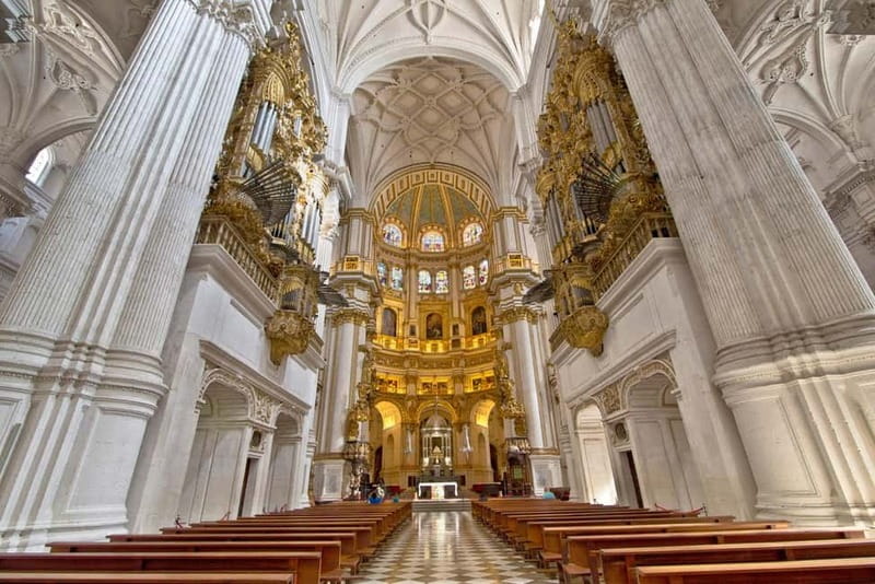 Granada: Cathedral of Granada Entry Ticket - Inside the Main Chapel: your biggest wow moment