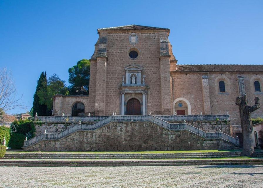 Granada: Cathedral, Royal Chapel & 5 Monuments Combo Ticket - Day 3: Sacromonte Abbey + Iglesia de San Nicolás Tower (Hilltop Spiritual Atmosphere and Big Views)
