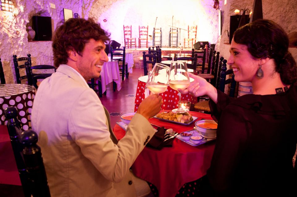 Granada: Flamenco Show at Templo del Flamenco with Drink - Where you’ll watch: El Templo del Flamenco in the Albaicín hills