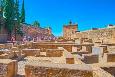 Granada full day: La alhambra completa + el Albaicin y Sacromonte - Getting into the Alhambra: the part that saves your day