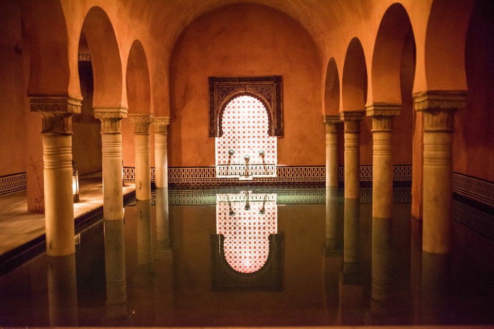 Granada: Hammam Al Ándalus with Massage - Group size and atmosphere: small, quiet, and not rushed