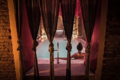 Granada: Hammam Experience with Massage at Baños de Elvira - Steam Room and Cold Pool: The Body-Reset Part